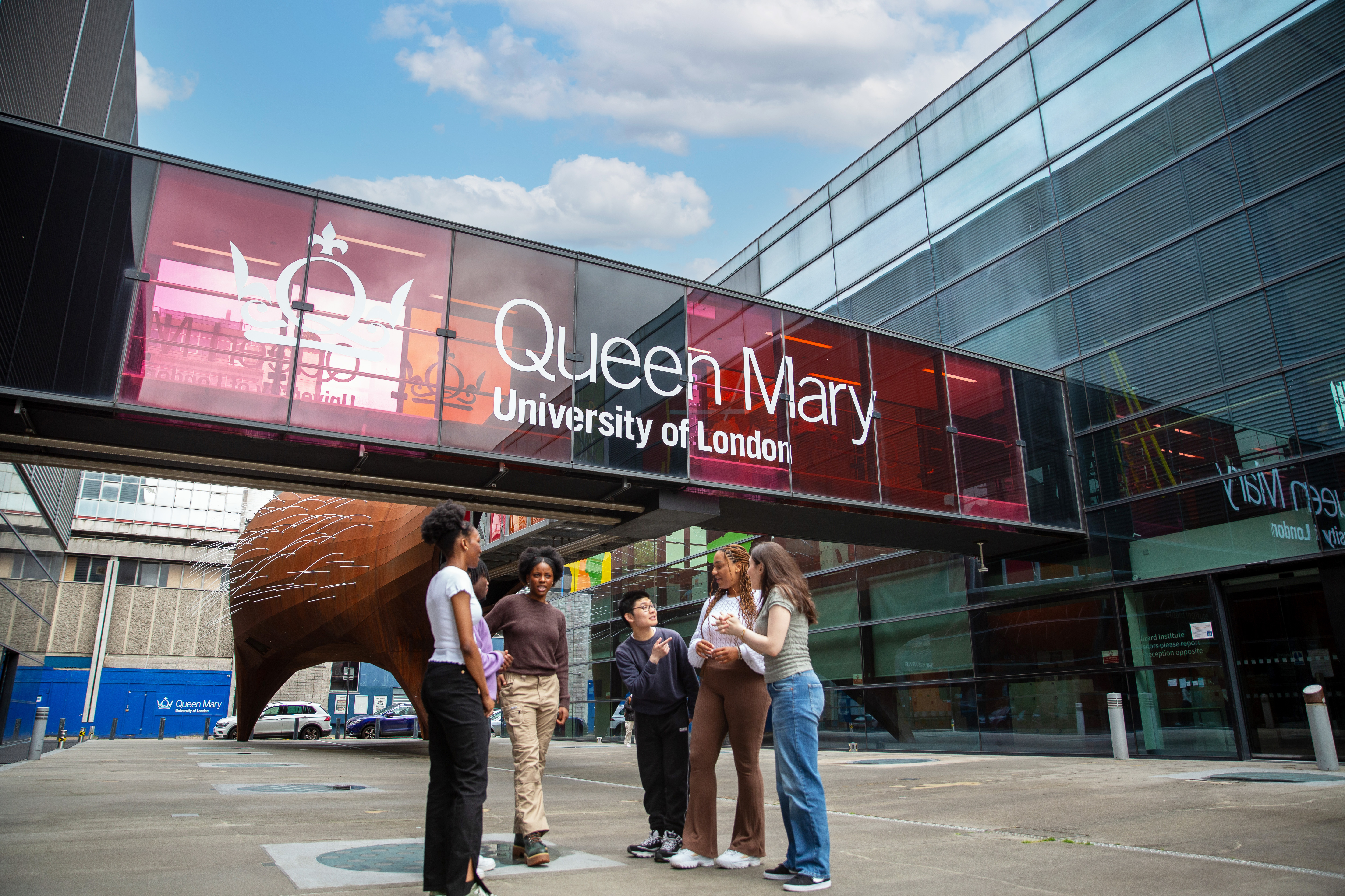 Students standing outside the Blizard building