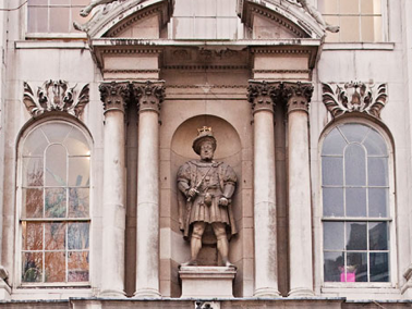 Statue of King Henry VIII at West Smithfield